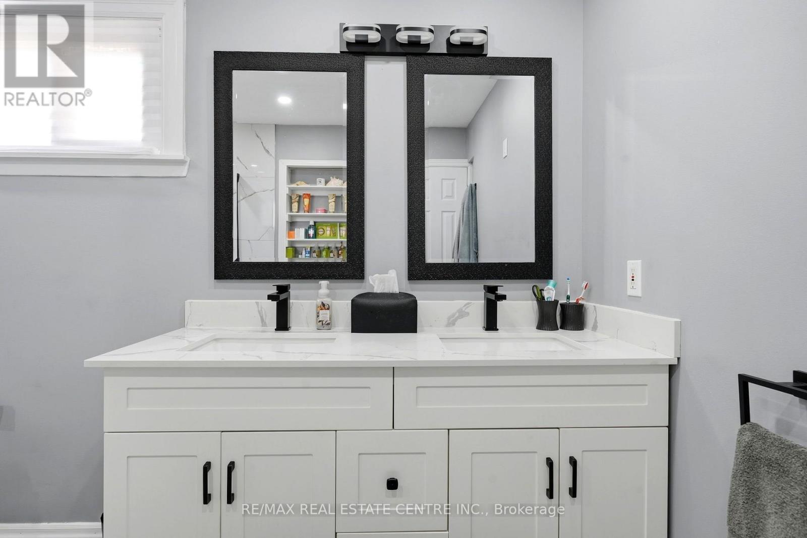 44 Madelaine Crescent, Brampton, Ontario  L6S 2Y9 - Photo 28 - W13816188
