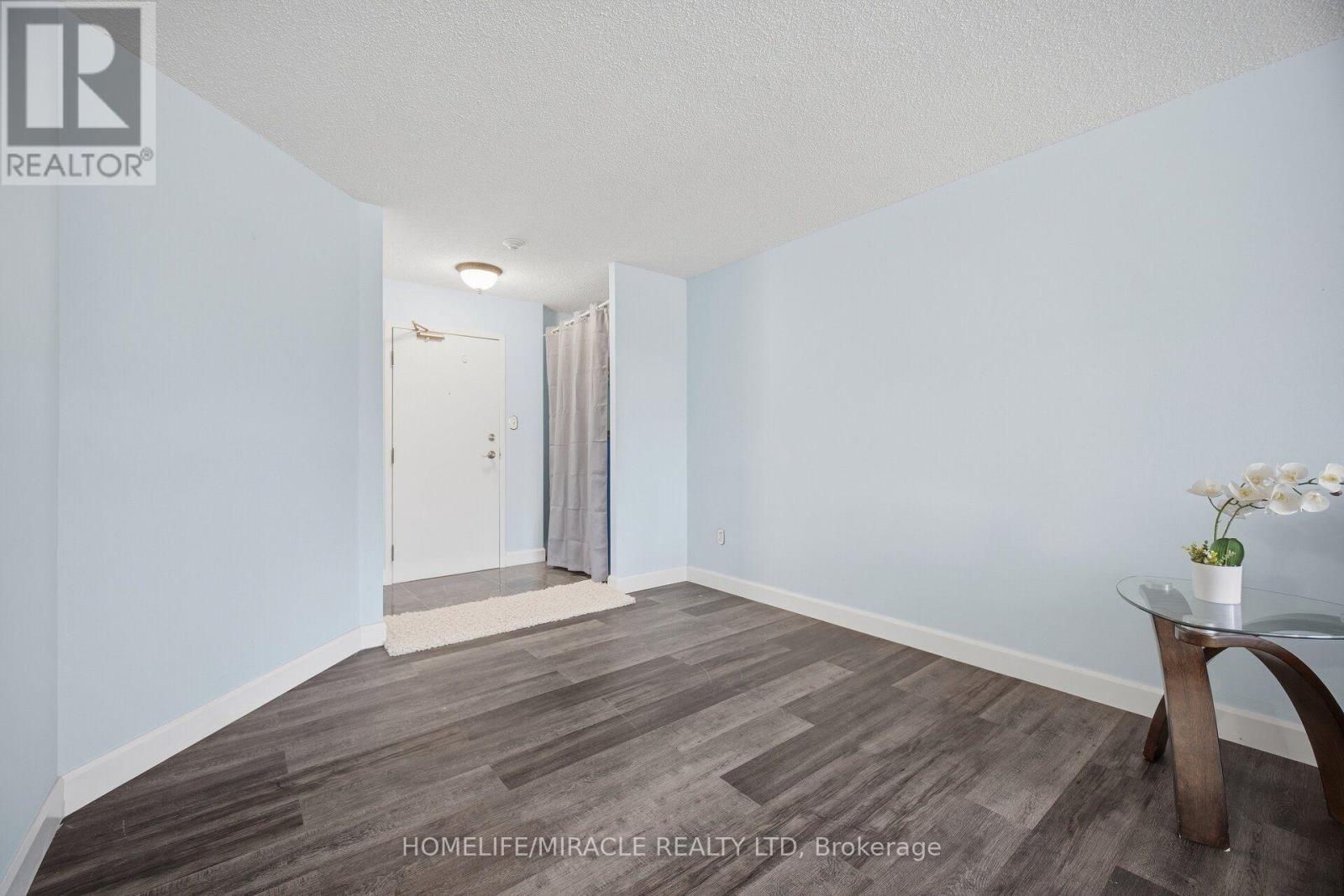 206 - 1 Rowntree Road, Toronto, Ontario  M9V 5G7 - Photo 10 - W13836774