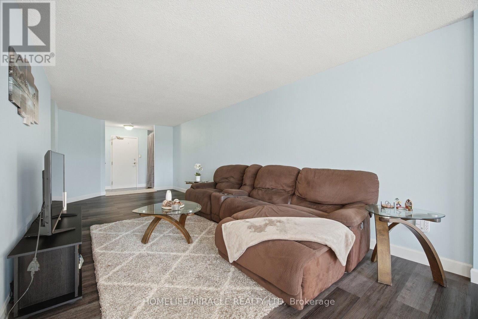 206 - 1 Rowntree Road, Toronto, Ontario  M9V 5G7 - Photo 12 - W13836774