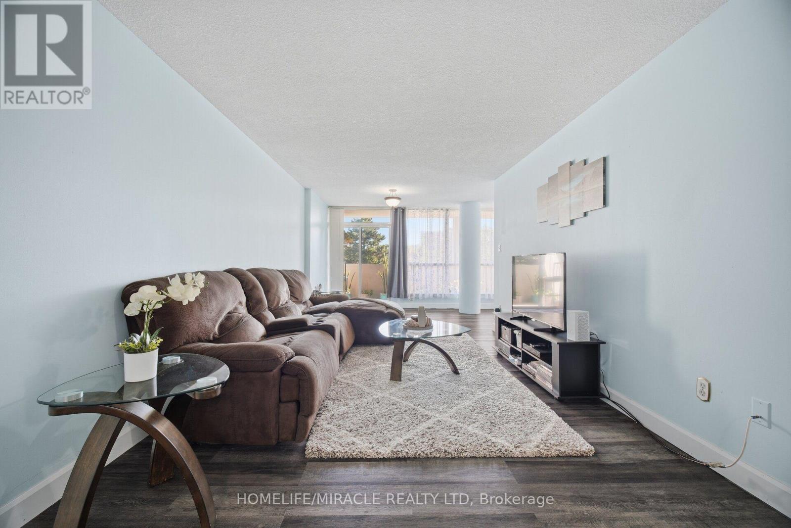 206 - 1 Rowntree Road, Toronto, Ontario  M9V 5G7 - Photo 13 - W13836774