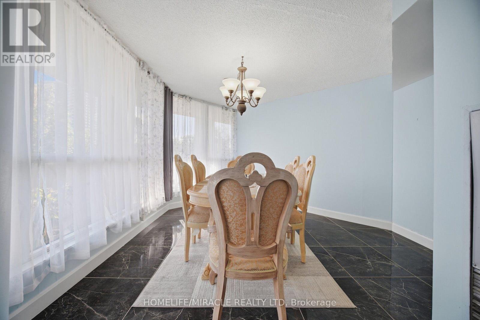 206 - 1 Rowntree Road, Toronto, Ontario  M9V 5G7 - Photo 16 - W13836774