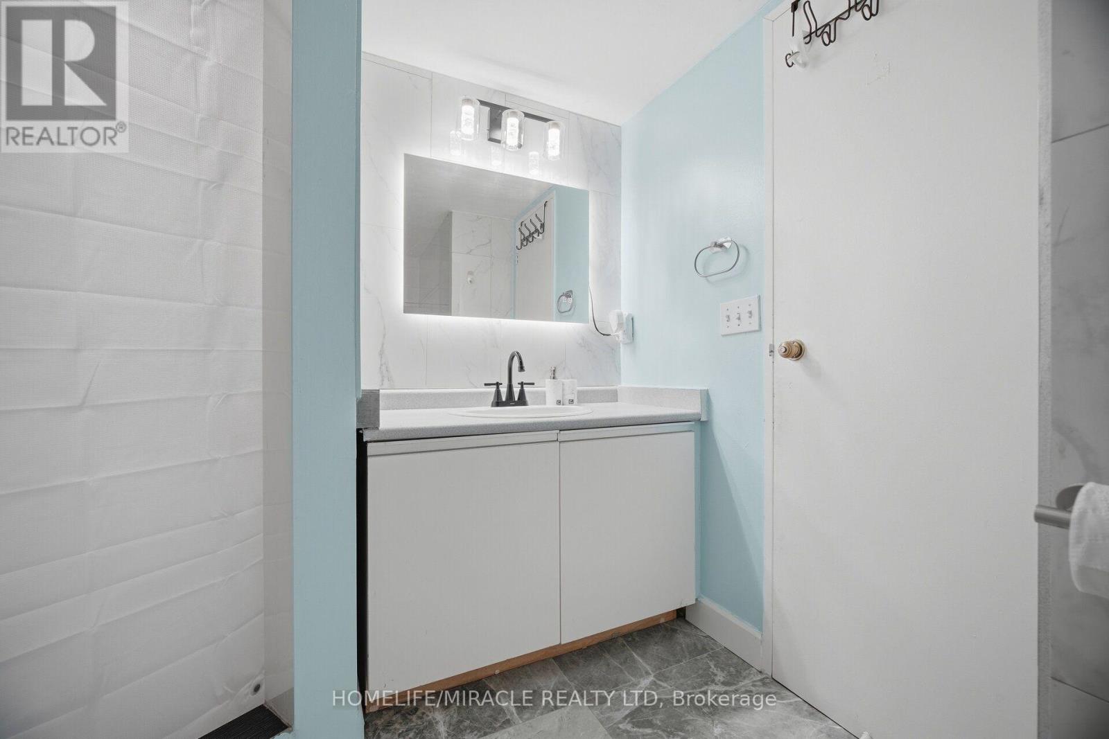 206 - 1 Rowntree Road, Toronto, Ontario  M9V 5G7 - Photo 30 - W13836774