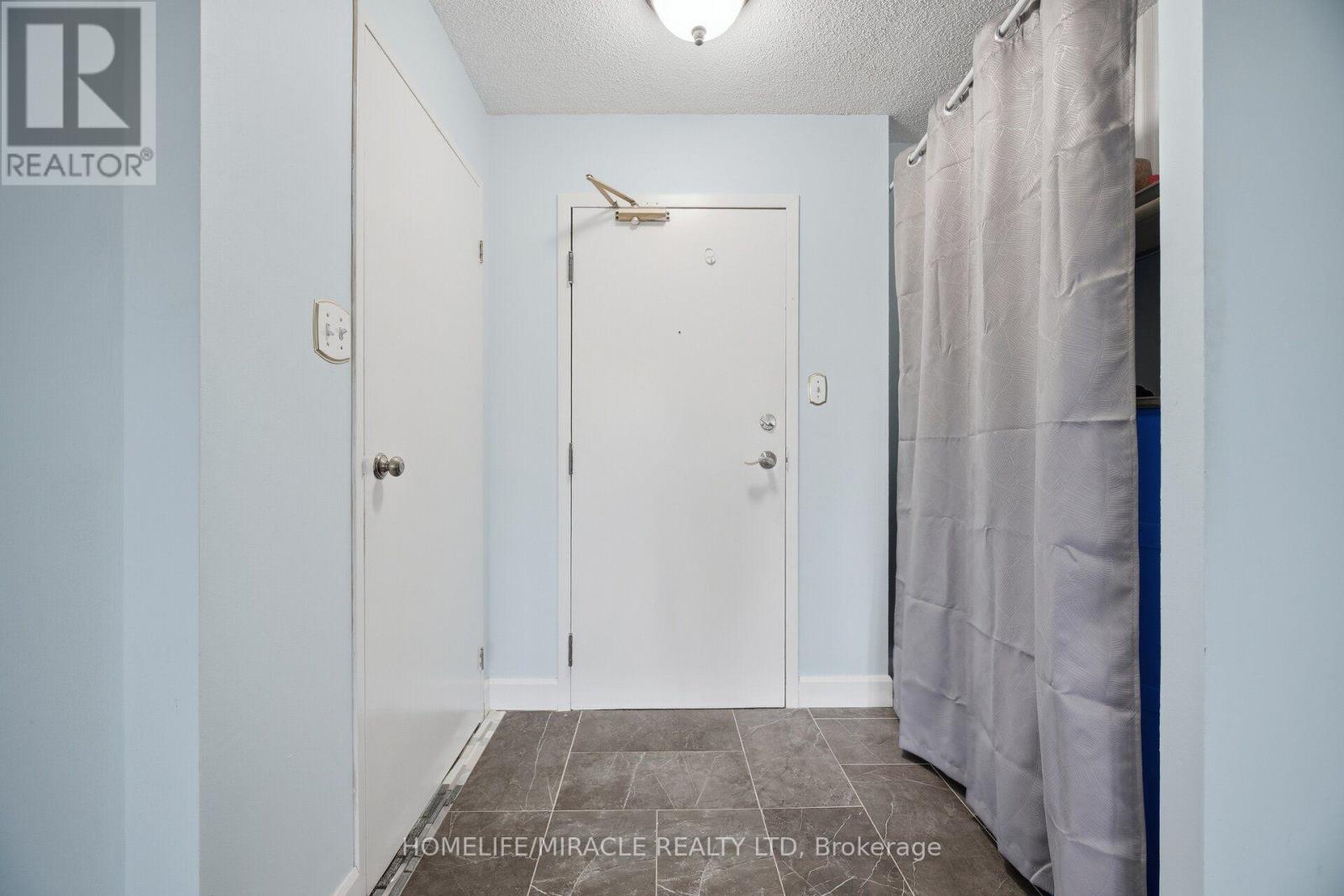 206 - 1 Rowntree Road, Toronto, Ontario  M9V 5G7 - Photo 9 - W13836774