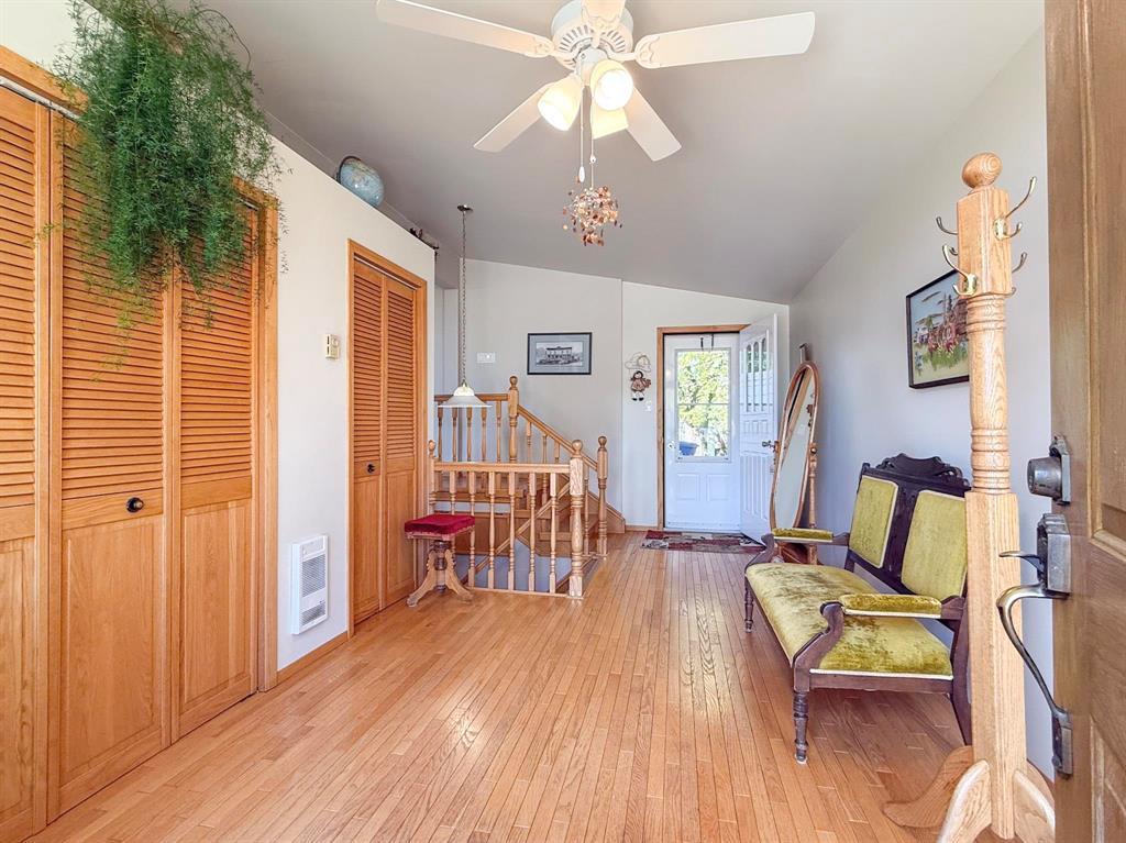 223 Sixth Street, Reston, Manitoba  R0M 1X0 - Photo 1 - 202624132