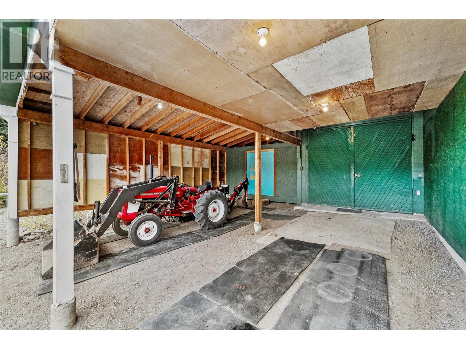 5144 Railway Drive, Merritt, British Columbia  V1K 1B8 - Photo 7 - 10402047