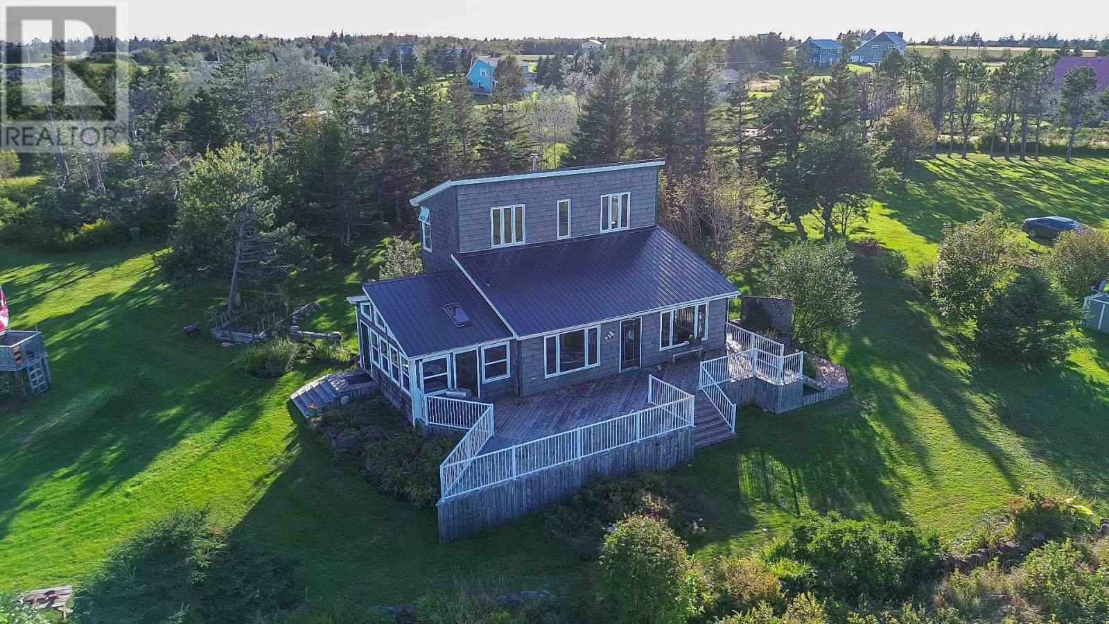 7 Bayside Crescent, St. Peter's Harbour, Prince Edward Island  C0A 1S0 - Photo 3 - 202624566