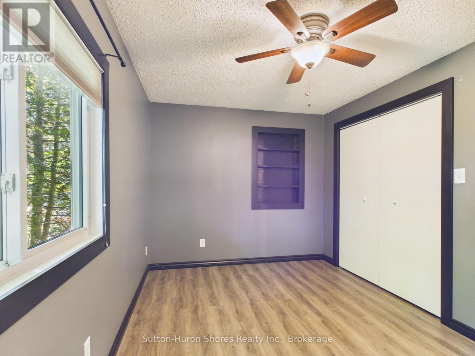 418 Elgin Street, Saugeen Shores, Ontario N0H 2C0 - Photo 12 - X13646262