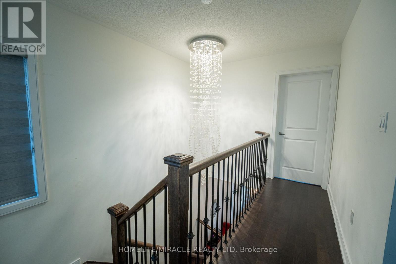 23 Hendricks Crescent, Brampton, Ontario L6Y 4L2 - Photo 16 - W13830932