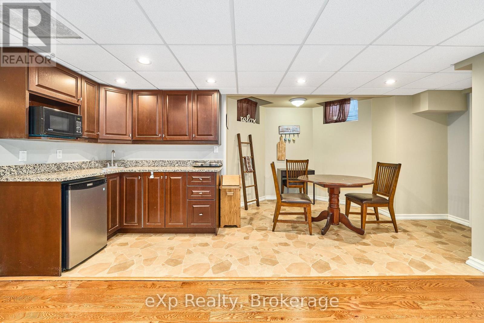 7860 Cedarbrook Trail, Whitby, Ontario  L1M 1L8 - Photo 40 - E13834276