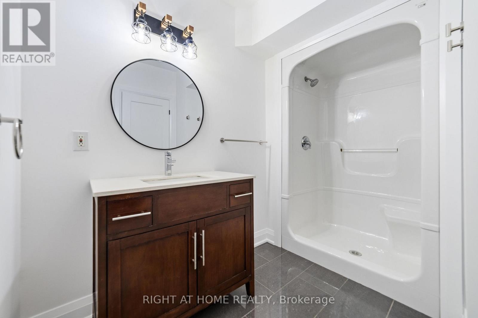 515 Hamilton Drive, Hamilton, Ontario L9G 2A9 - Photo 25 - X13832096
