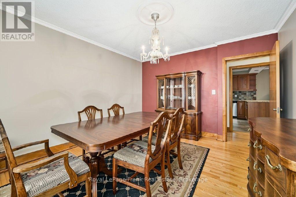 1535 Dundas Street E, Whitby, Ontario L1N 2K6 - Photo 15 - E13836950