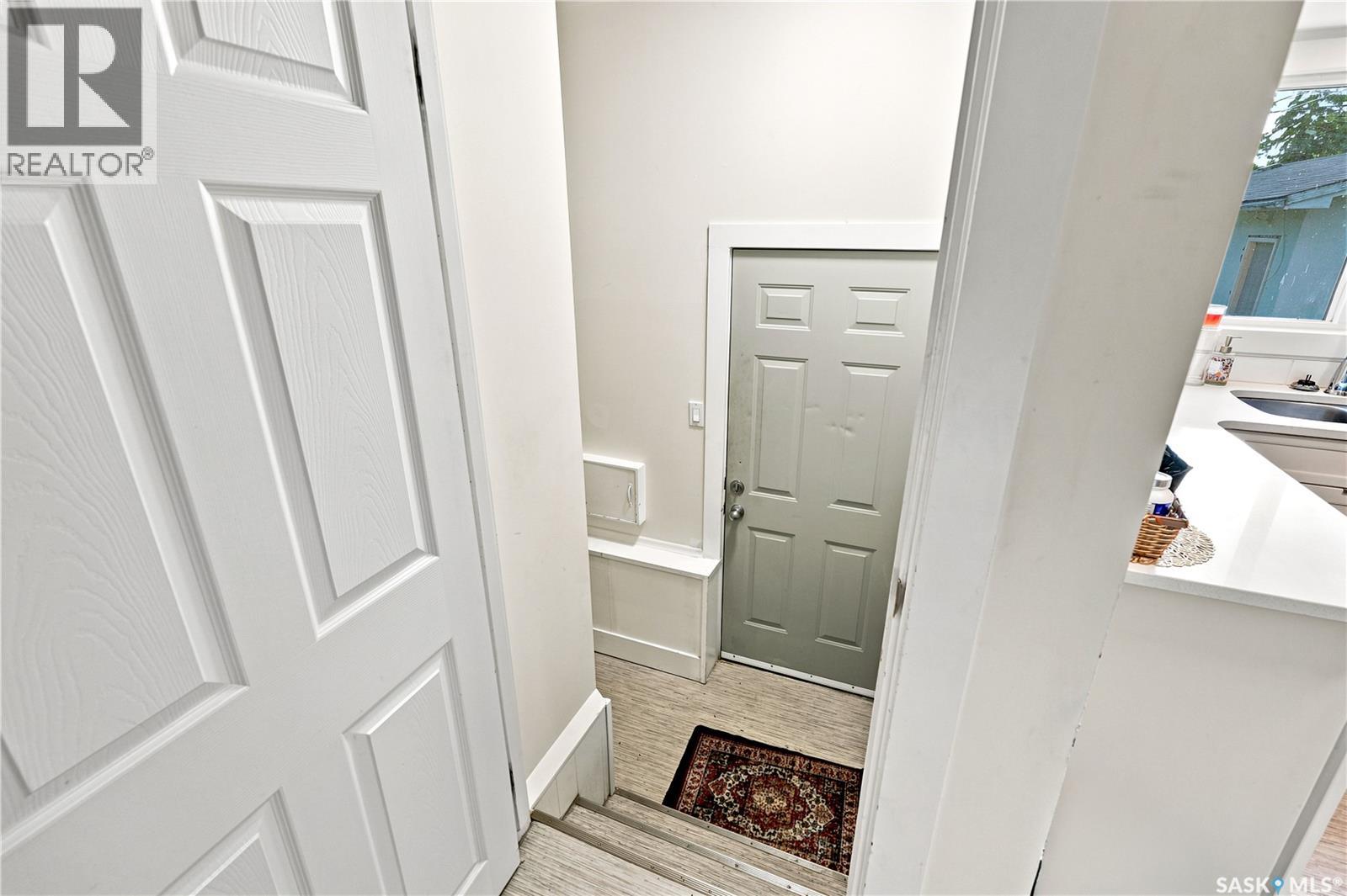 1706 Ewart Avenue, Saskatoon, Saskatchewan  S7H 2L2 - Photo 20 - SK049774