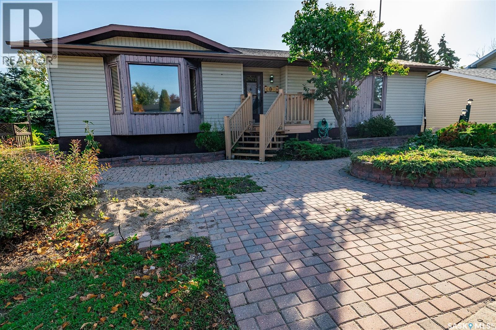 408a Miller Crescent E, Wynyard, Saskatchewan  S0A 4T0 - Photo 2 - SK049767