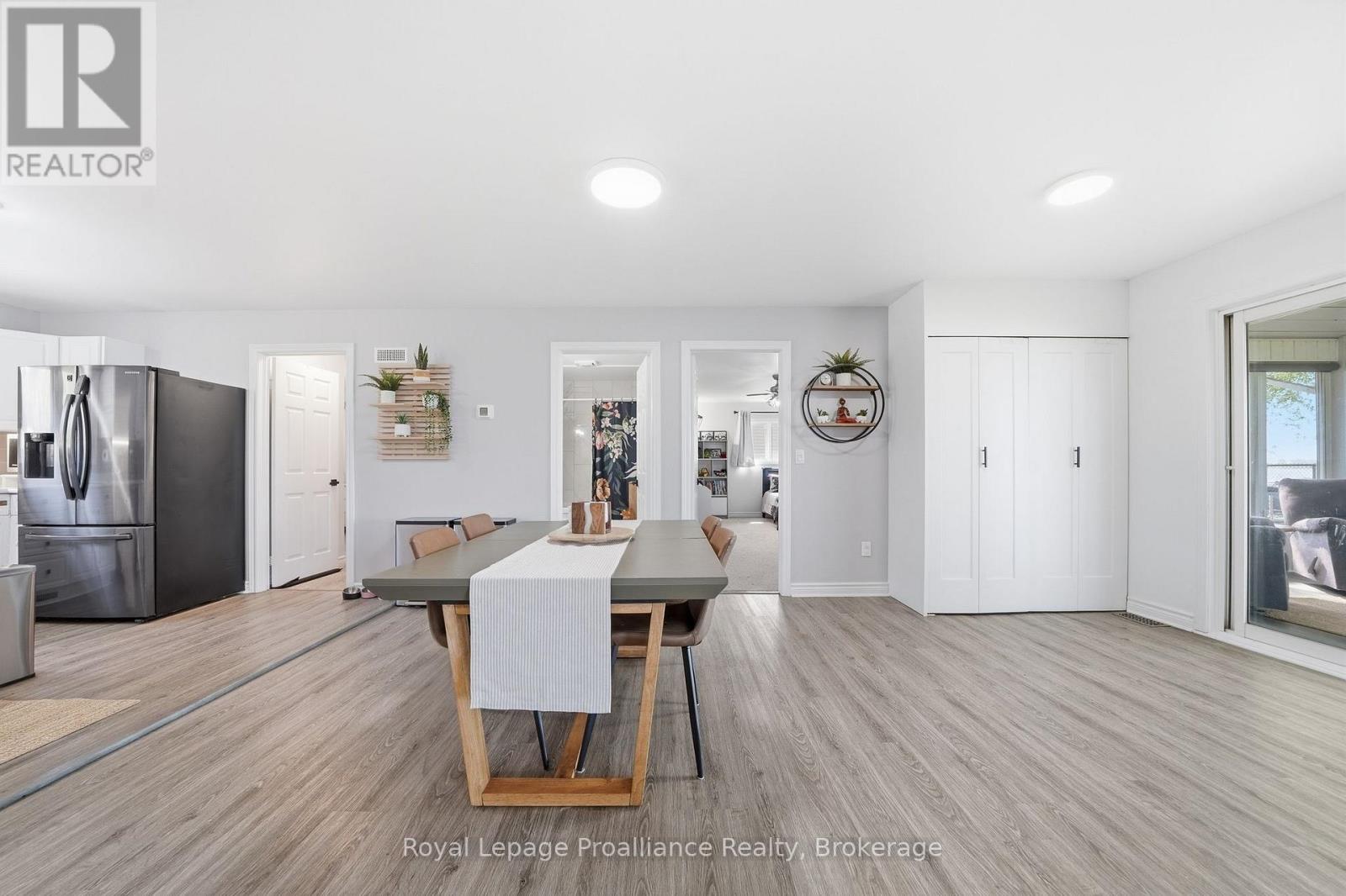 33 Peats Point Lane, Prince Edward County, Ontario  K8N 4Z7 - Photo 11 - X13837040