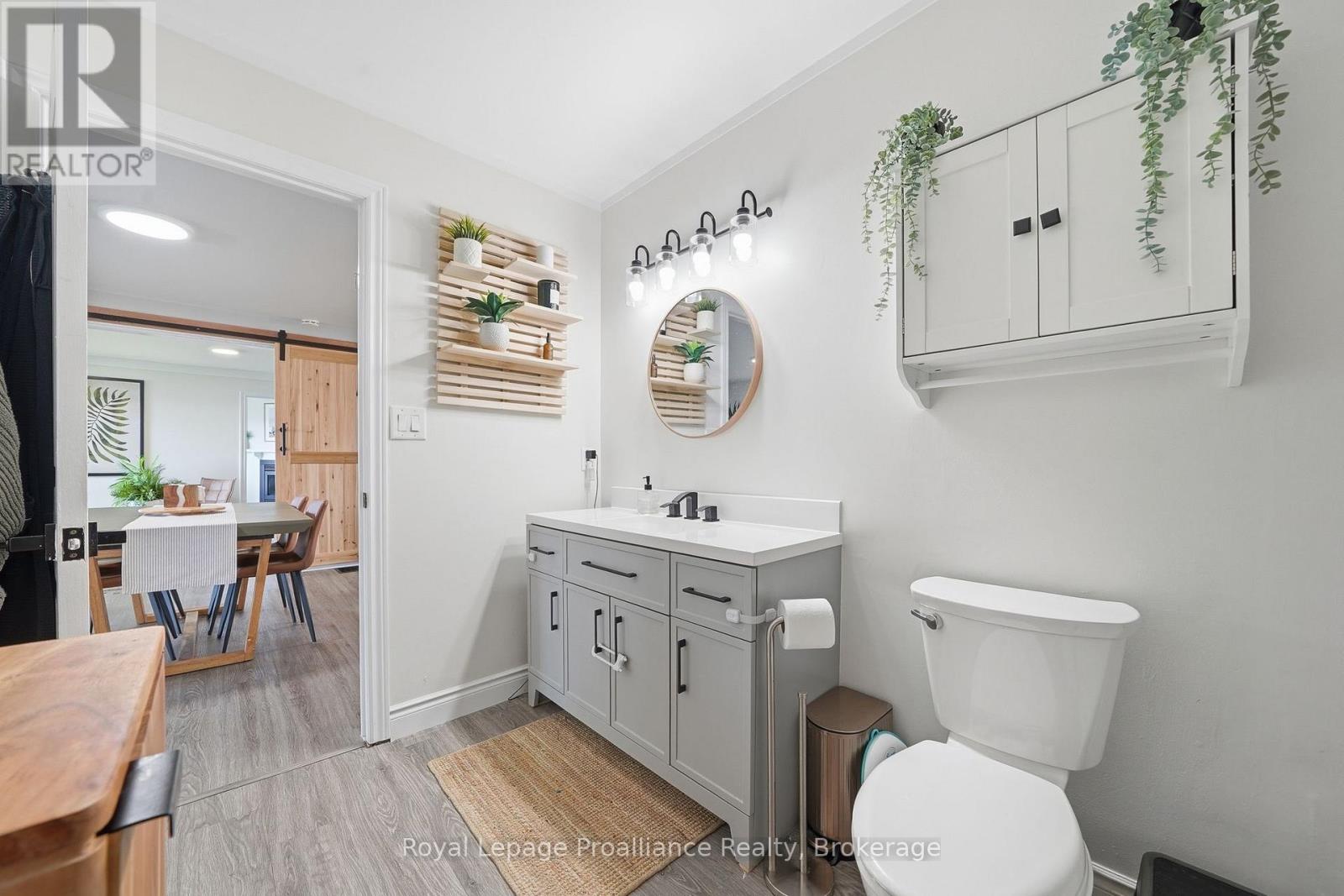 33 Peats Point Lane, Prince Edward County, Ontario  K8N 4Z7 - Photo 30 - X13837040