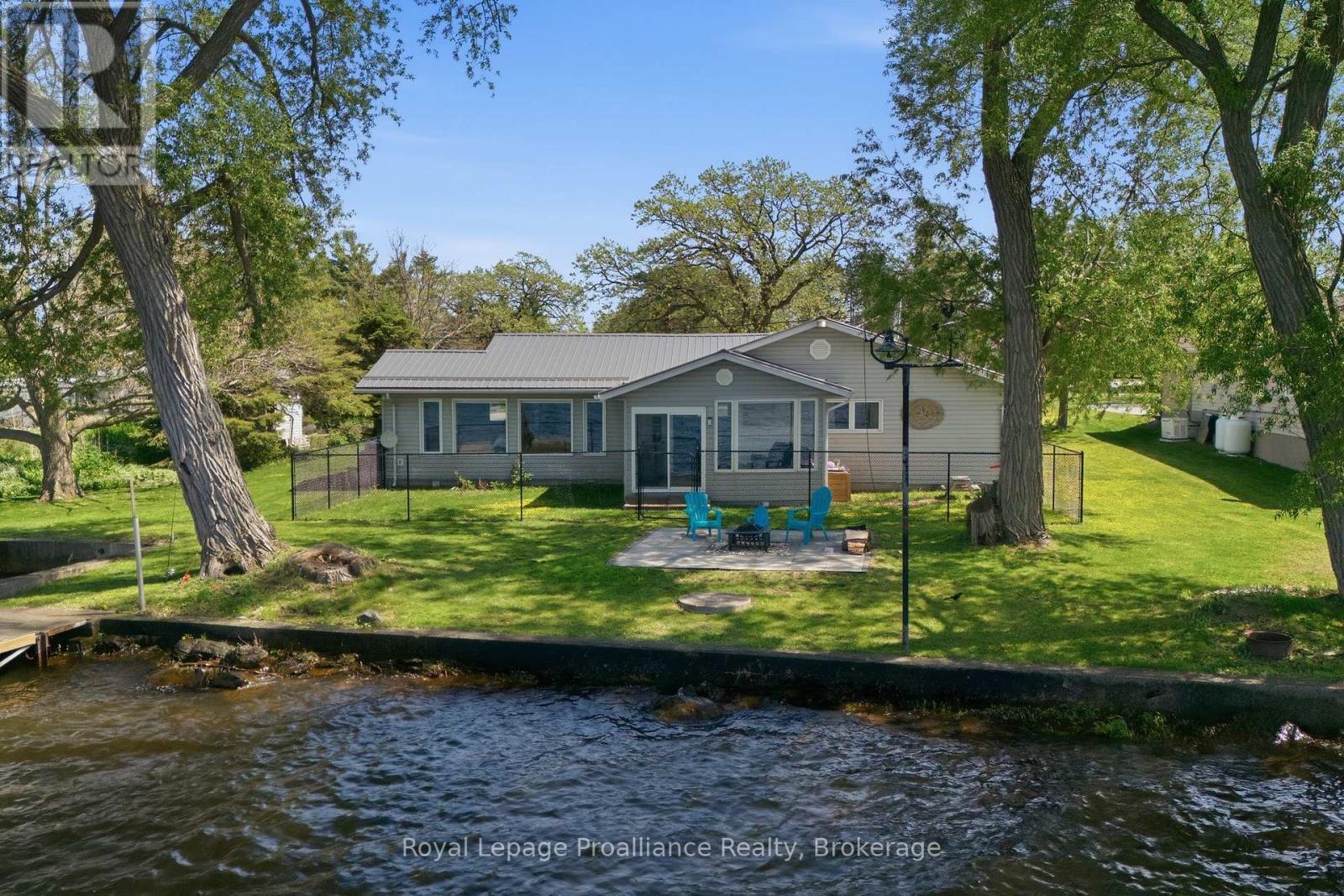 33 Peats Point Lane, Prince Edward County, Ontario  K8N 4Z7 - Photo 39 - X13837040