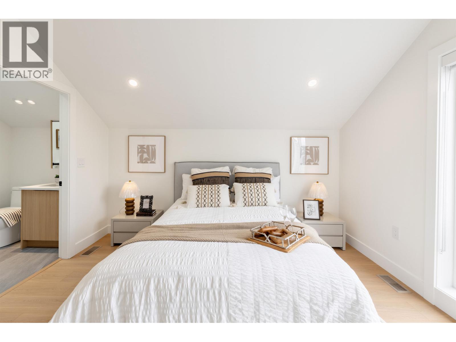 1 3268 E 18 Avenue, Vancouver, British Columbia  V5M 2R7 - Photo 27 - R3170211