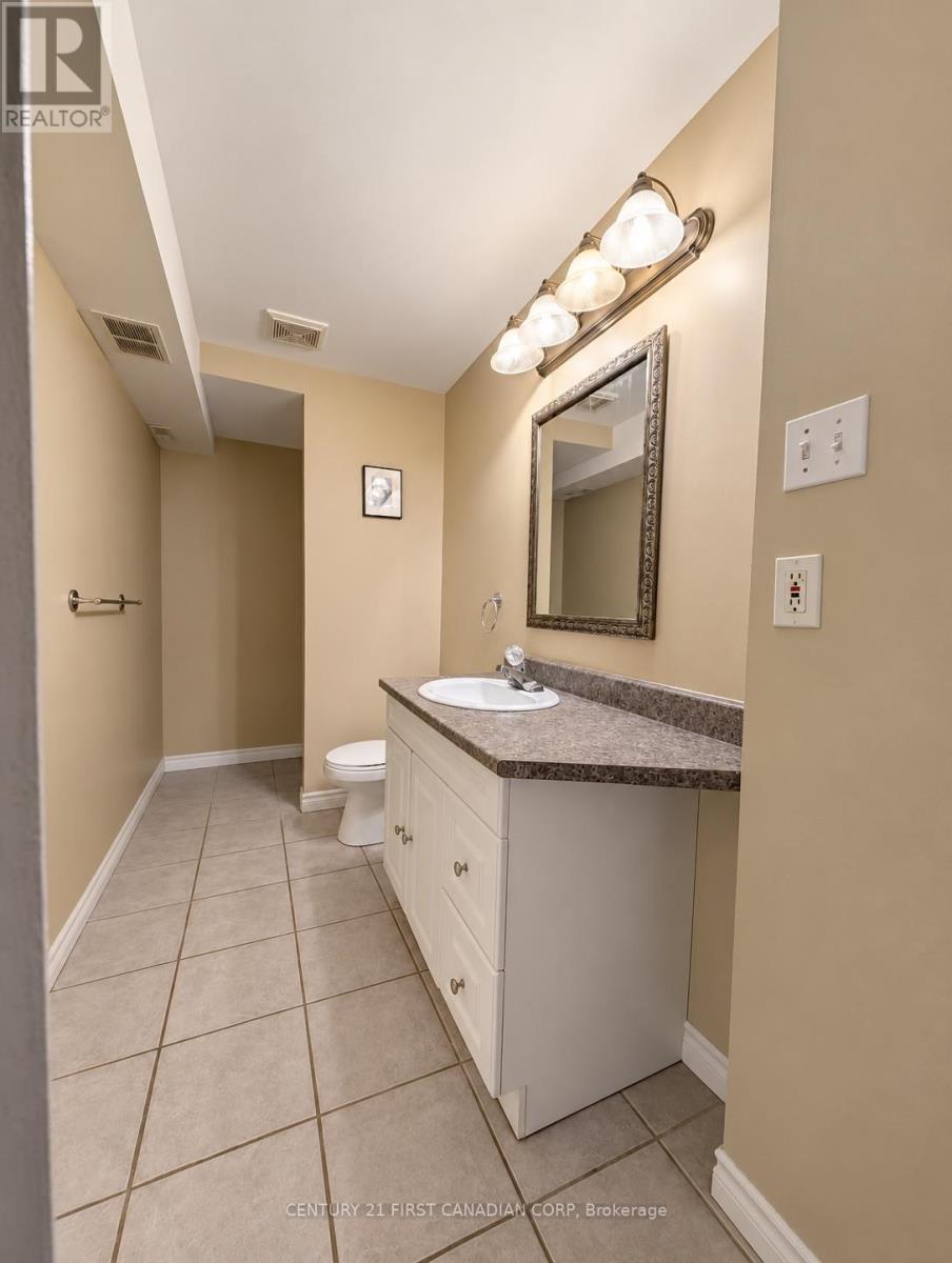 Lower - 924 Guildwood Boulevard, London North, Ontario  N6H 5S9 - Photo 9 - X13836954