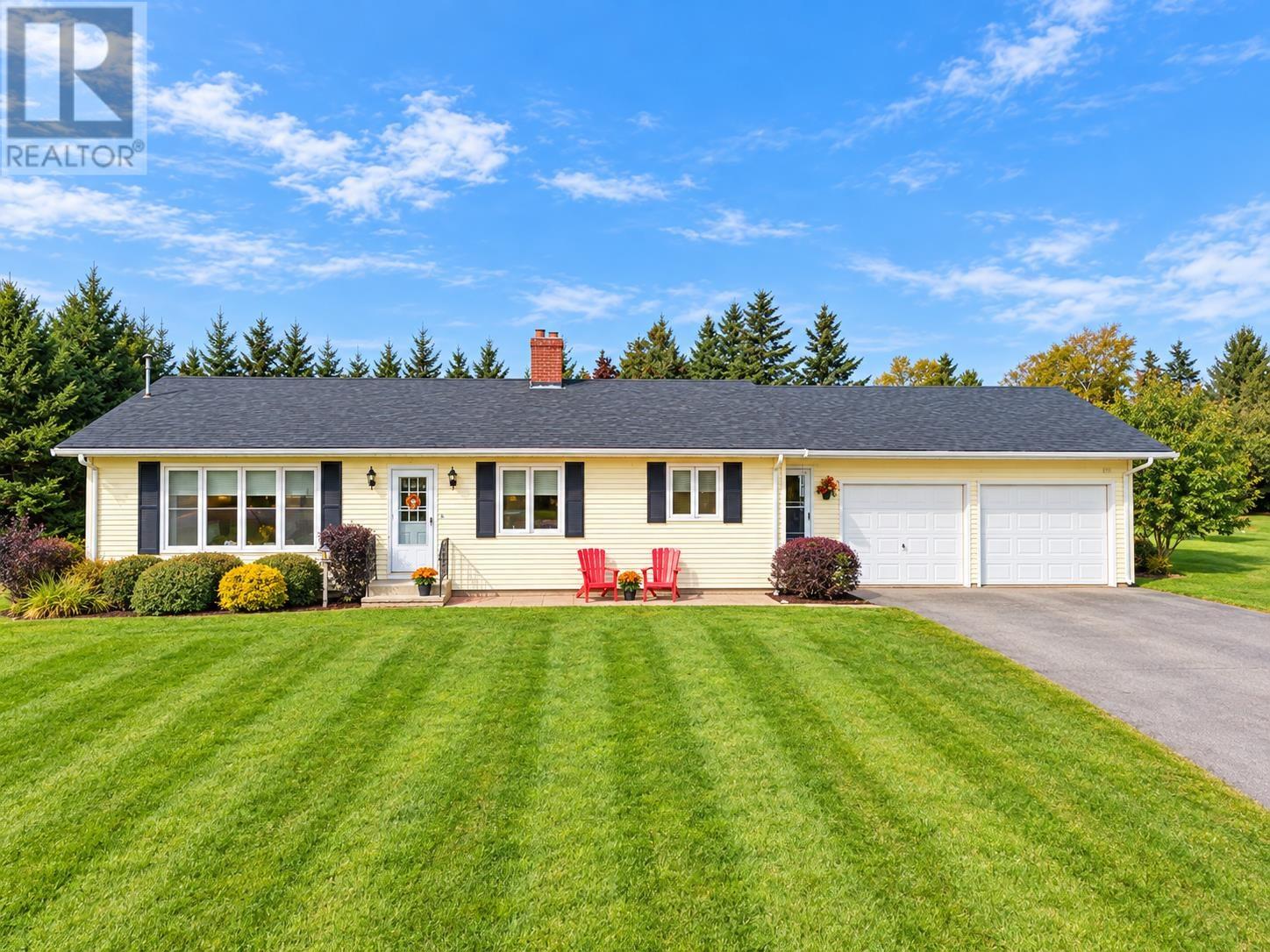 2094 Route 10, Cape Traverse, Prince Edward Island  C0B 1X0 - Photo 1 - 202624424