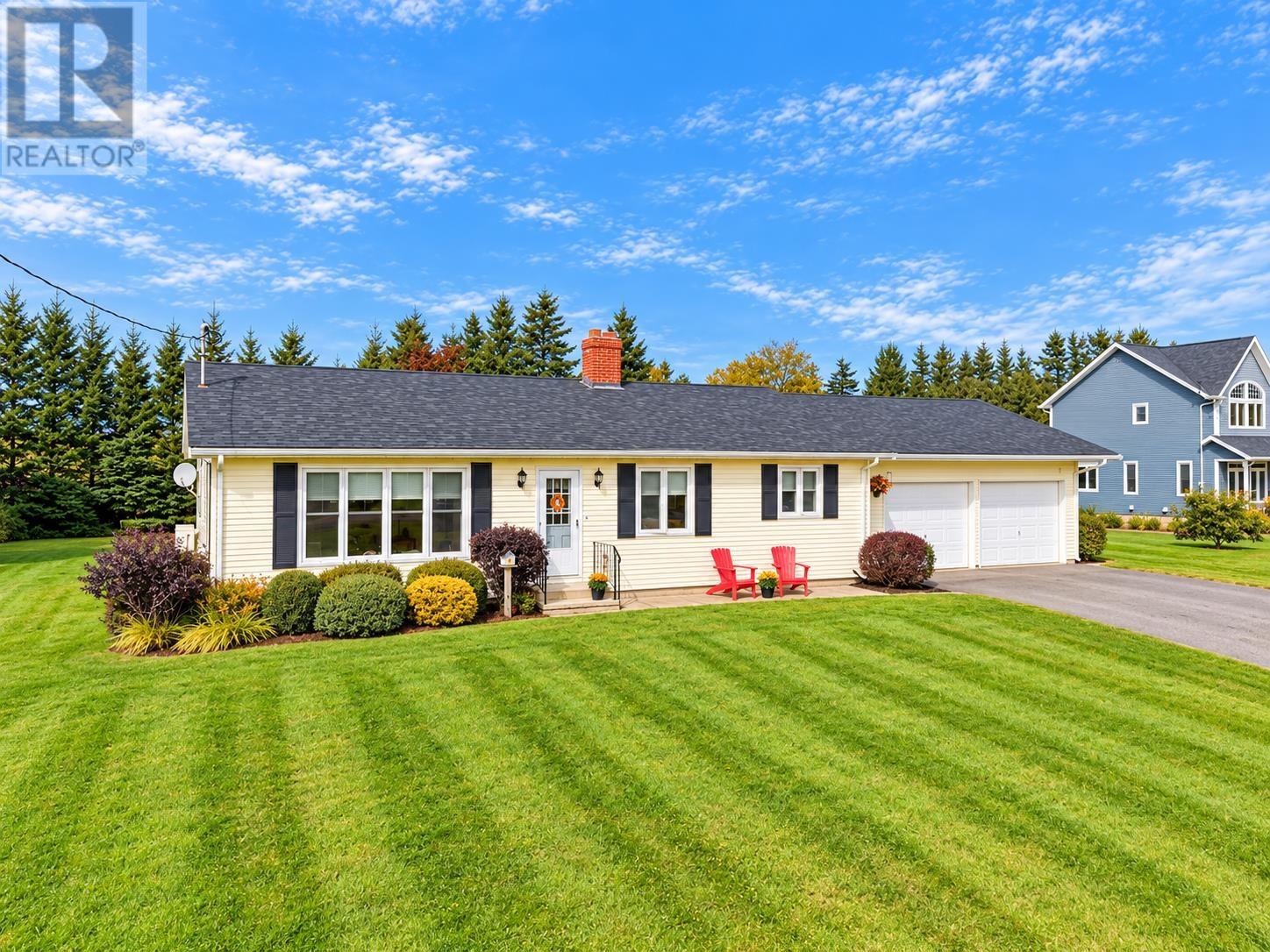 2094 Route 10, Cape Traverse, Prince Edward Island  C0B 1X0 - Photo 2 - 202624424