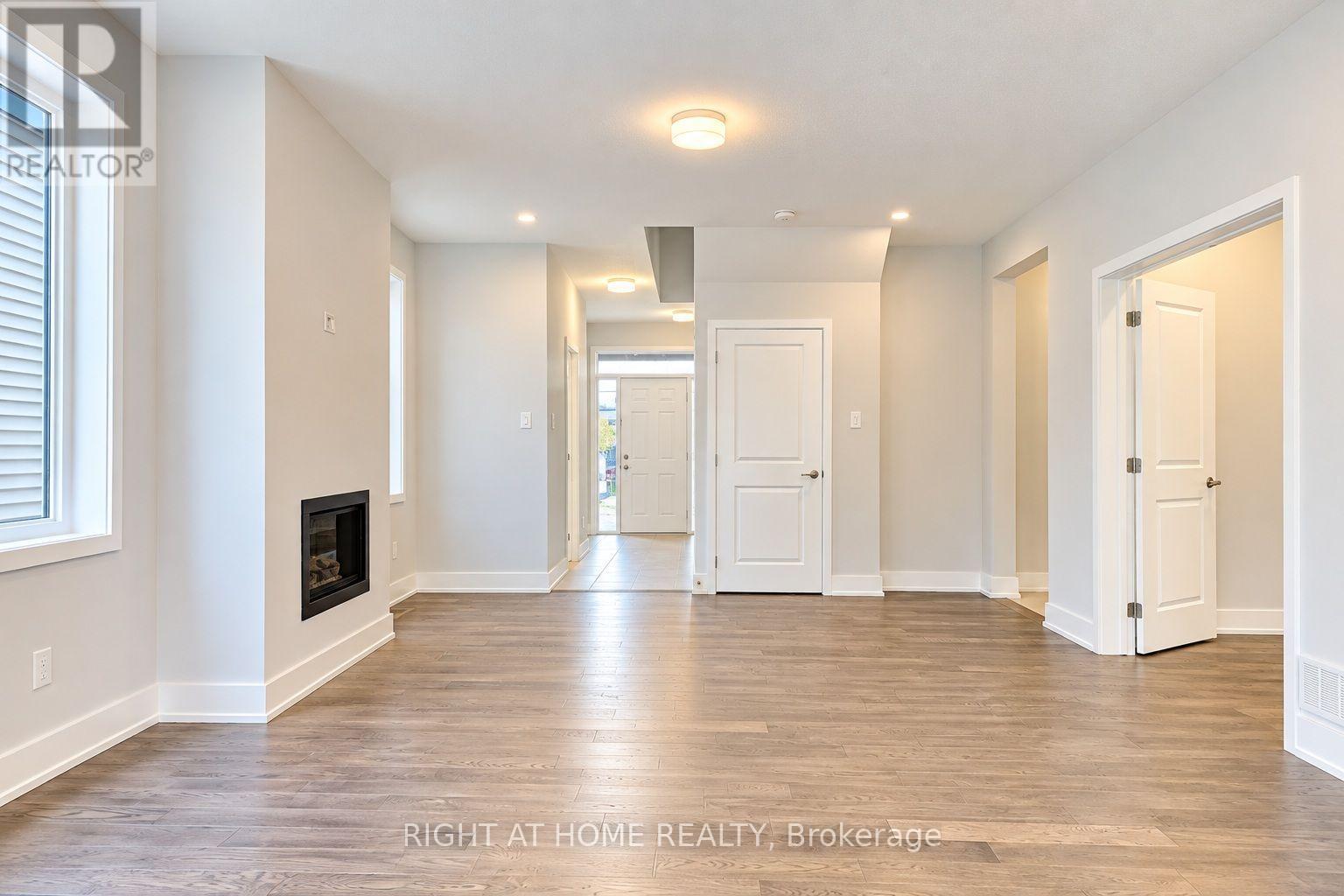 615 Cygnus Street, Ottawa, Ontario  K2J 7A9 - Photo 2 - X13837008