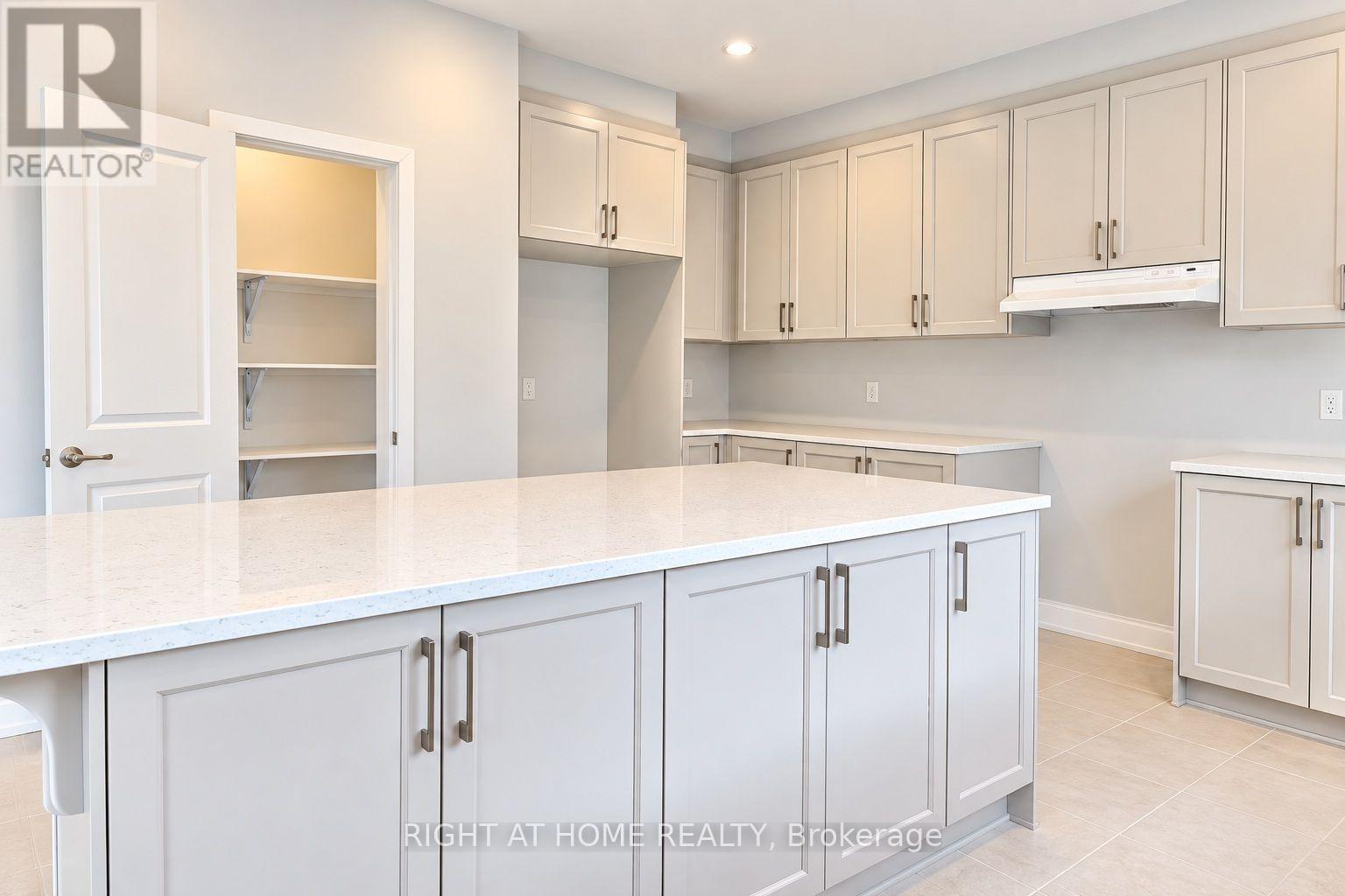 615 Cygnus Street, Ottawa, Ontario  K2J 7A9 - Photo 5 - X13837008