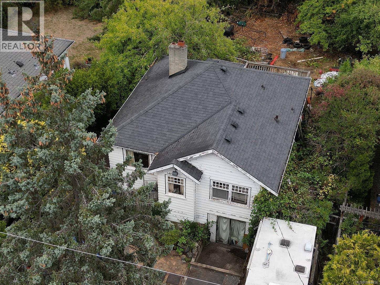 482 Ker Ave