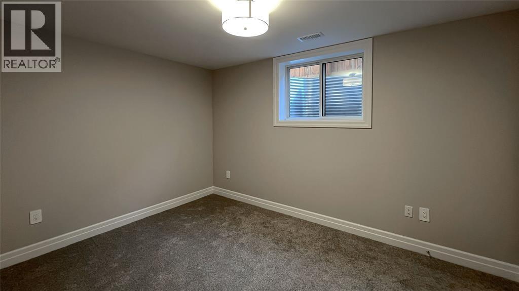 315 Alexandra Avenue Unit# B, Point Edward, Ontario  N7V 1C6 - Photo 20 - 26023675