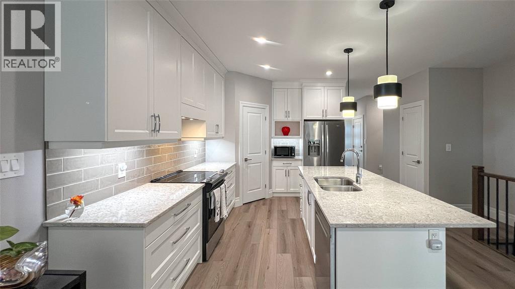 315 Alexandra Avenue Unit# B, Point Edward, Ontario  N7V 1C6 - Photo 8 - 26023675