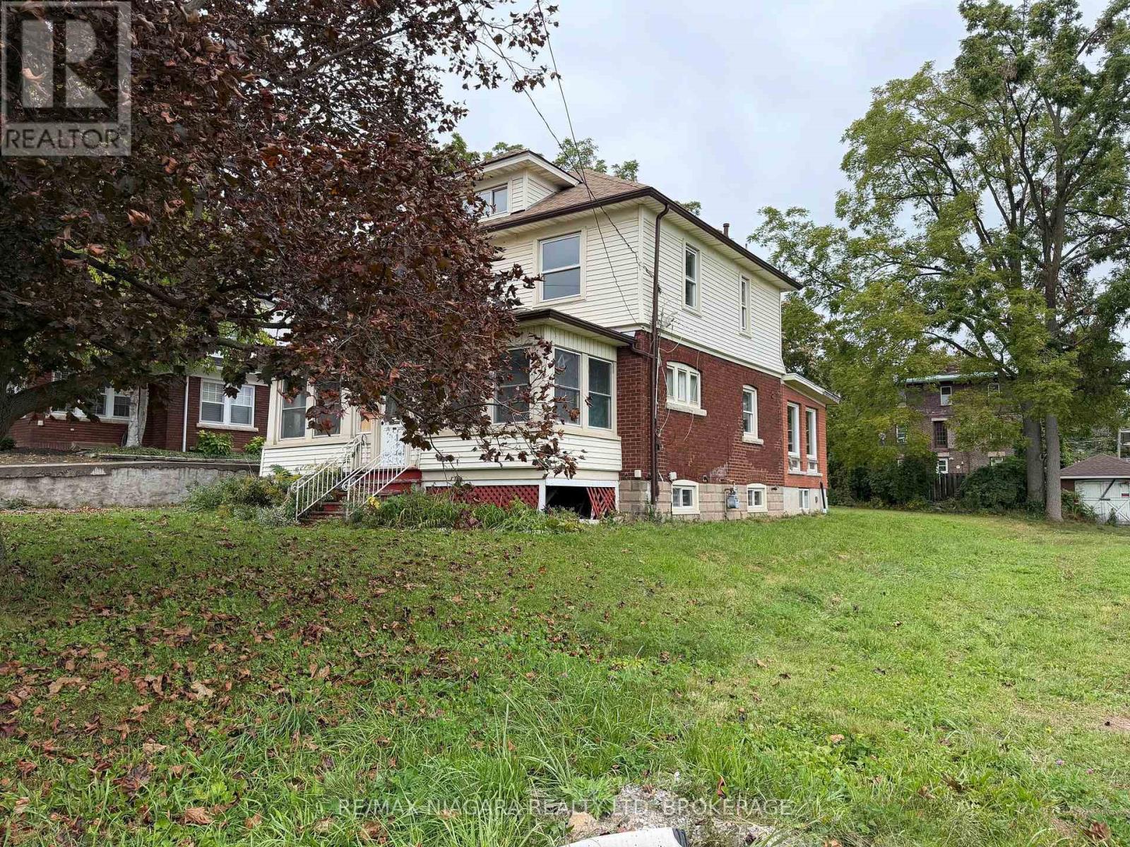 4445 John Street, Niagara Falls, Ontario  L2E 1A4 - Photo 14 - X13836964