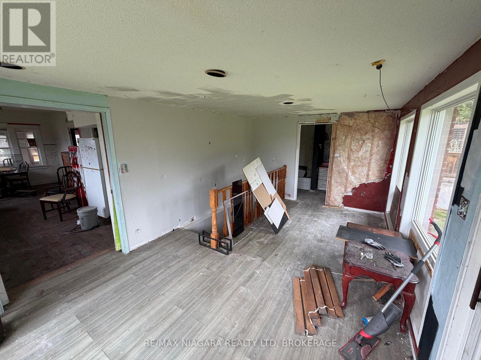 4445 John Street, Niagara Falls, Ontario  L2E 1A4 - Photo 6 - X13836964