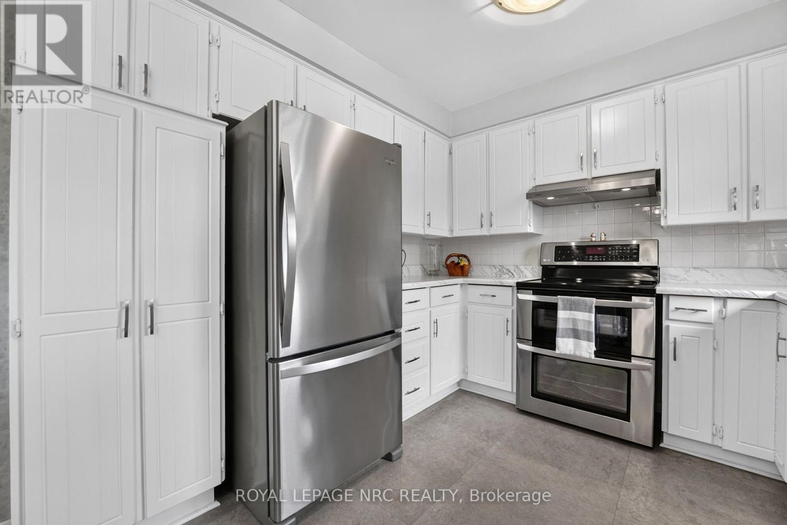 20 Jessica Drive, St. Catharines, Ontario  L2M 6V7 - Photo 11 - X13837036