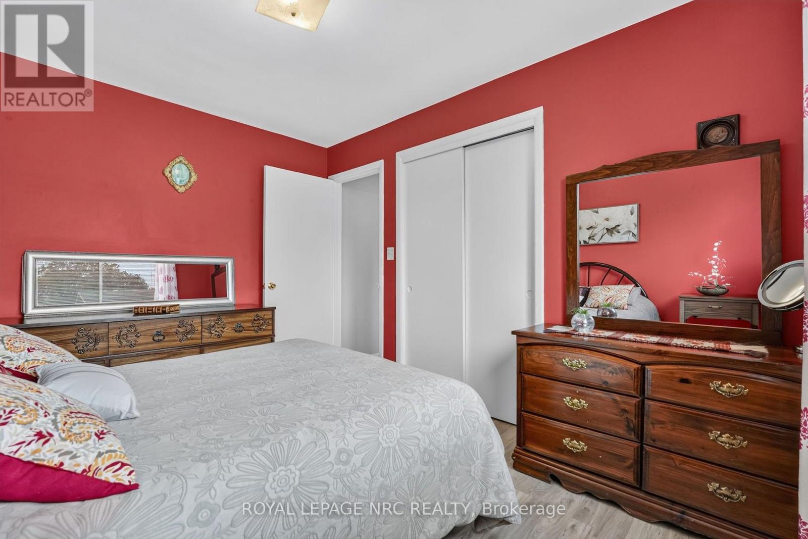 20 Jessica Drive, St. Catharines, Ontario  L2M 6V7 - Photo 23 - X13837036