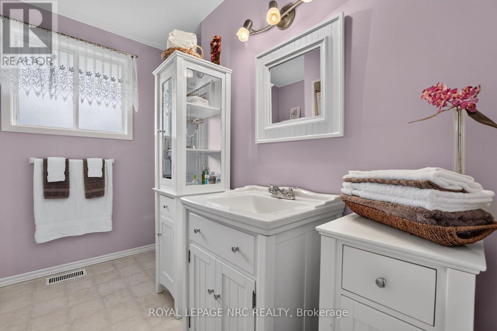 20 Jessica Drive, St. Catharines, Ontario  L2M 6V7 - Photo 34 - X13837036