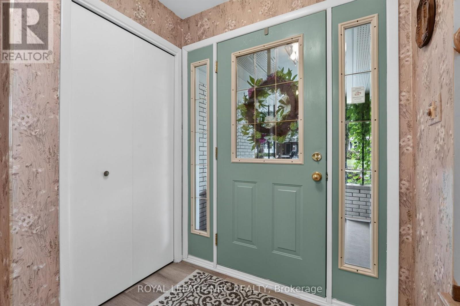 20 Jessica Drive, St. Catharines, Ontario  L2M 6V7 - Photo 4 - X13837036