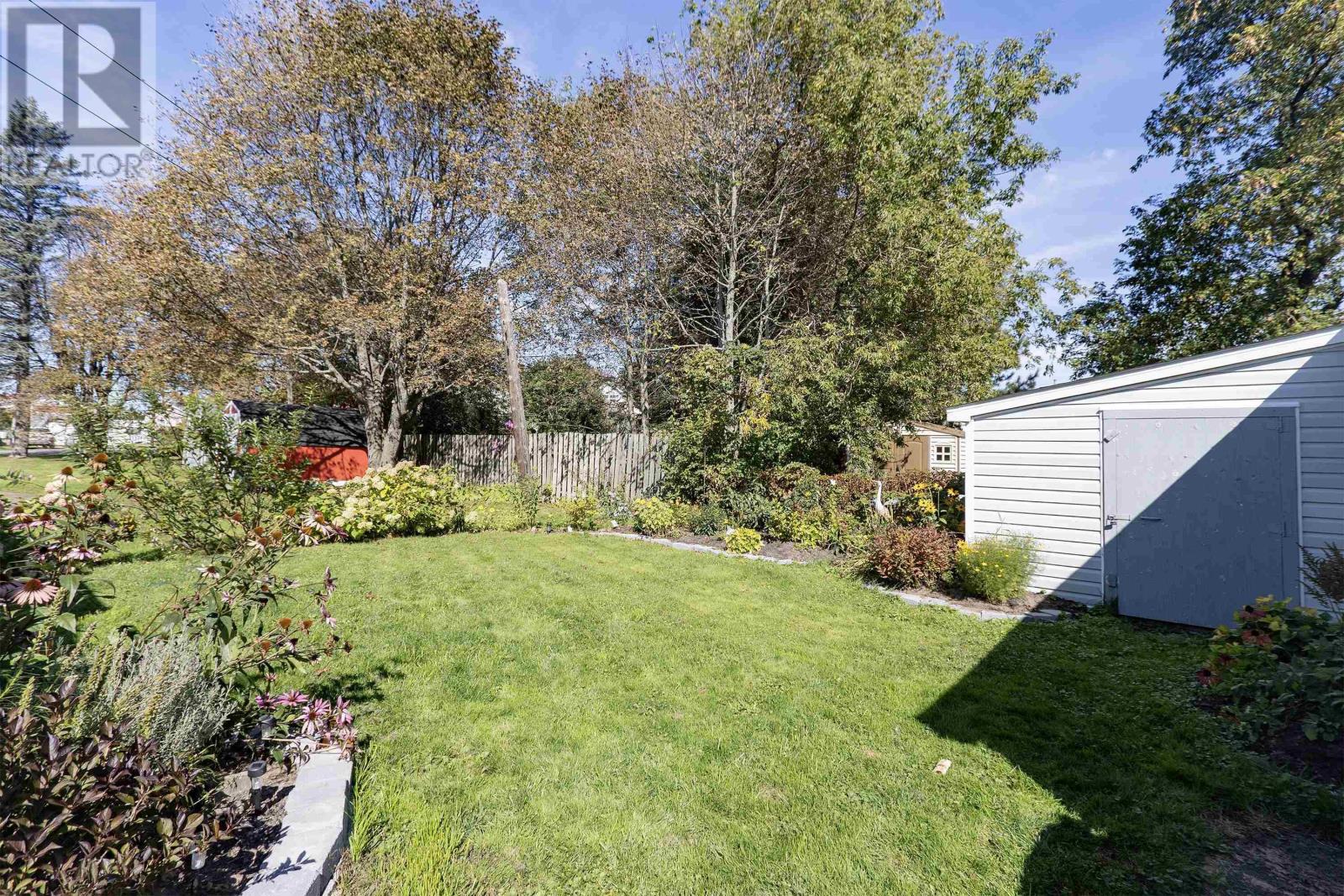 84 South Albion Street, Amherst, Nova Scotia  B4H 2W9 - Photo 6 - 202624568