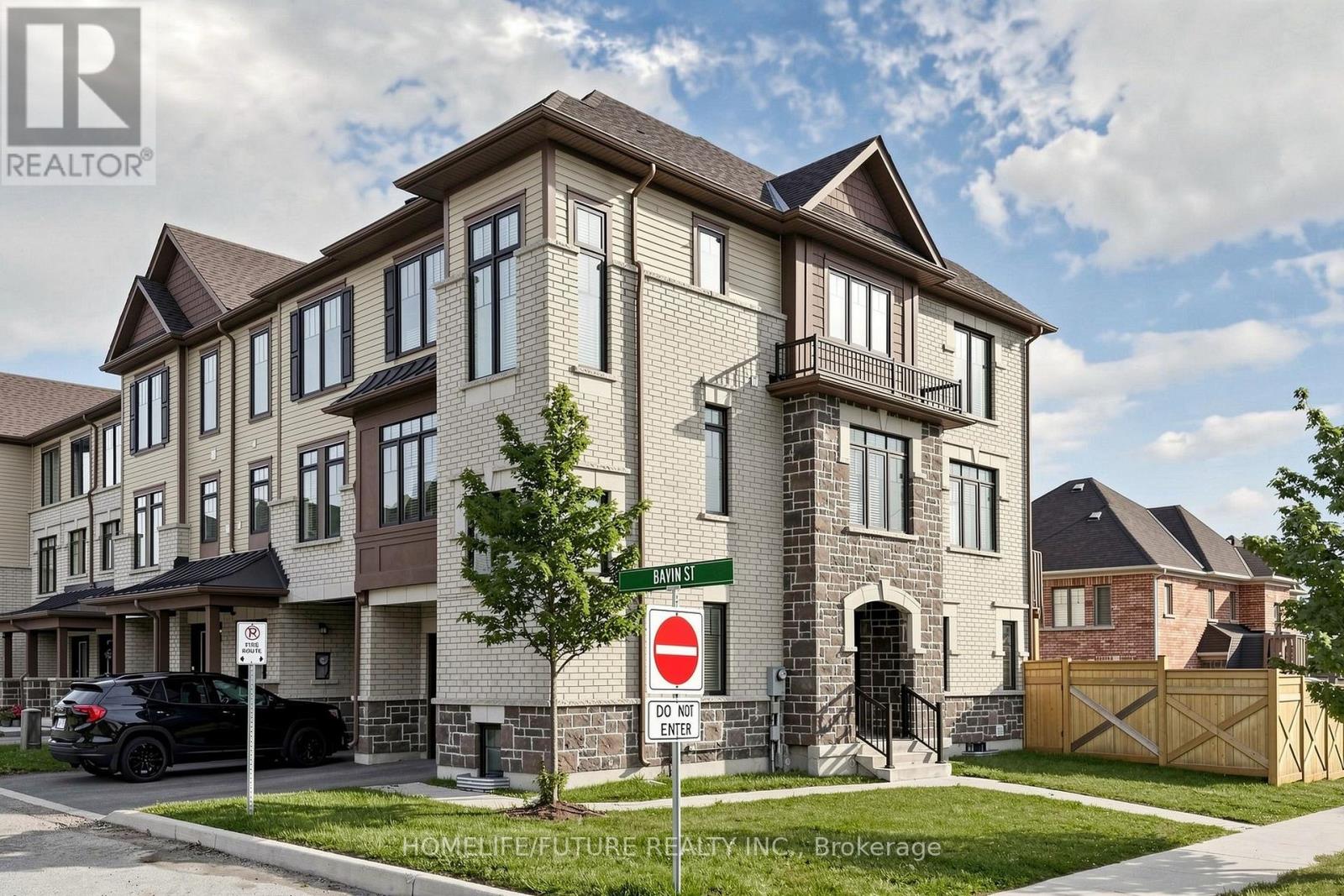 1 Bavin Street, Clarington, Ontario  L1C 7H5 - Photo 3 - E13837006