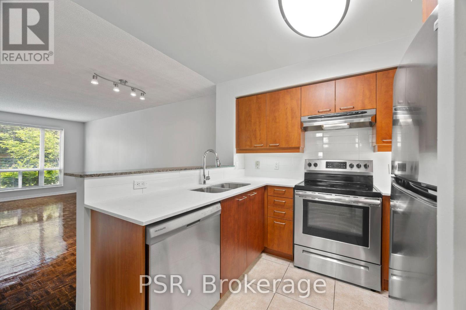104 - 515 Rosewell Avenue, Toronto, Ontario  M4R 2J3 - Photo 2 - C13590792