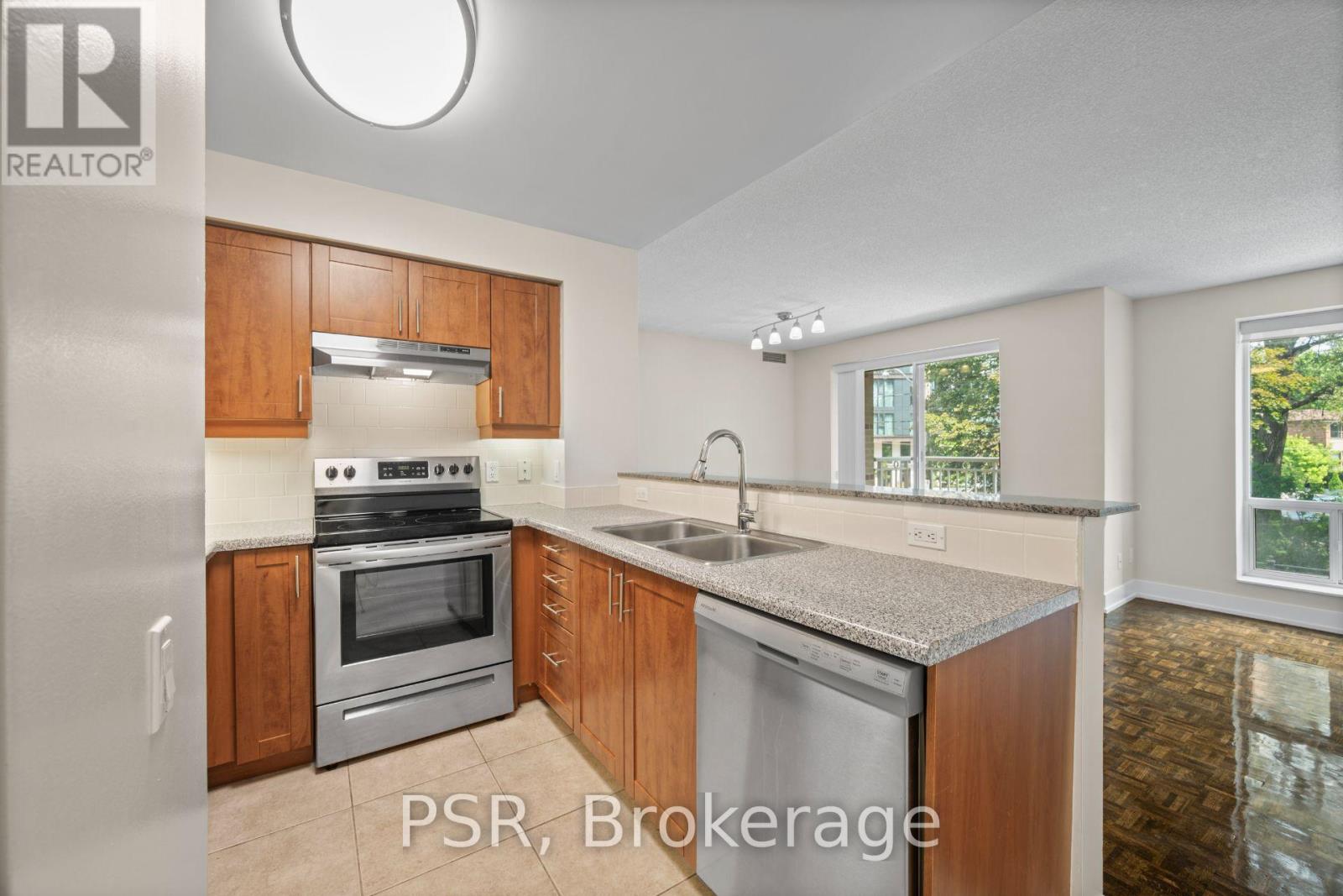 110 - 515 Rosewell Avenue, Toronto, Ontario  M4R 2J3 - Photo 2 - C13673662