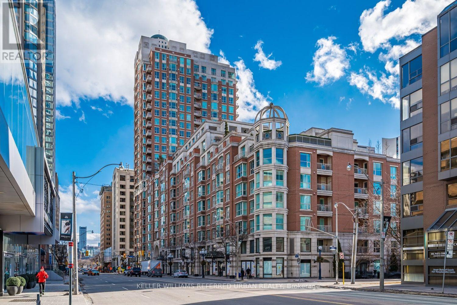 1802 - 38 AVENUE ROAD, Toronto, Ontario