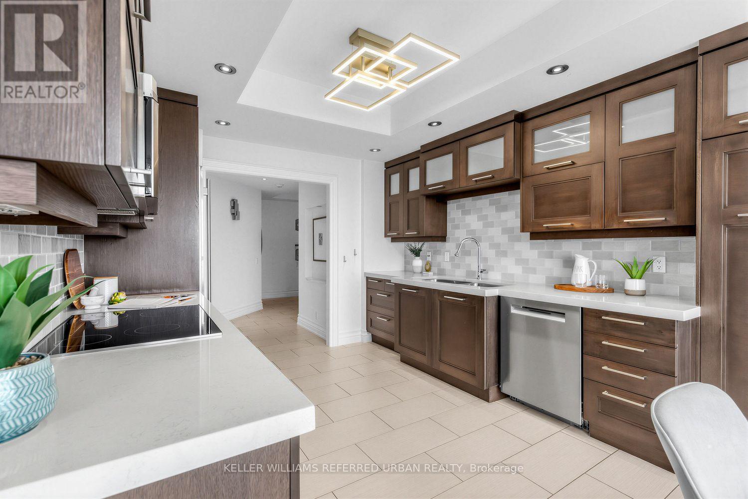 1802 - 38 Avenue Road, Toronto, Ontario  M5R 2G2 - Photo 10 - C13730632