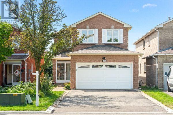 6386 Longspur Road, Mississauga, Ontario  L5N 6H1 - Photo 2 - W13750778