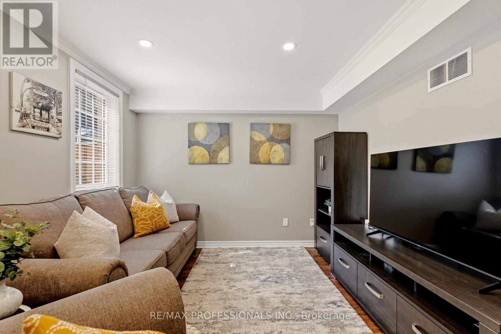 40 Dominion Gardens Drive, Halton Hills, Ontario  L7G 6B2 - Photo 35 - W13770330