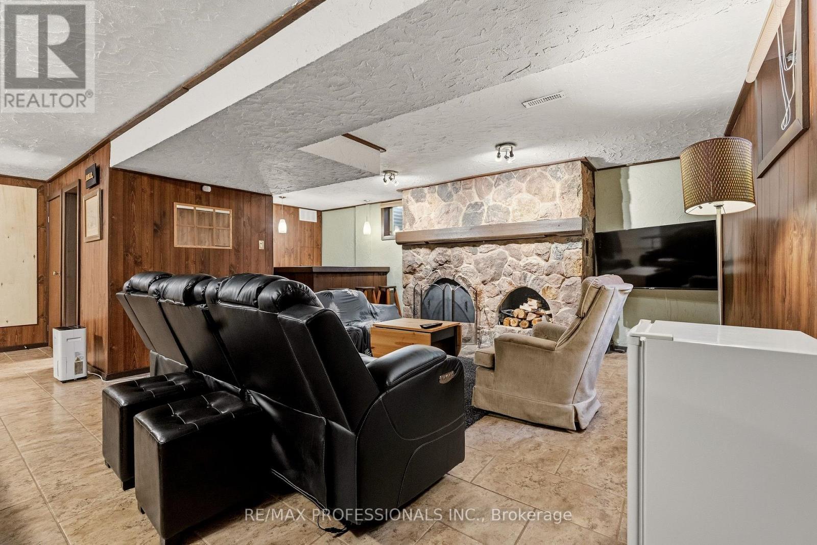 6888 Barrisdale Drive, Mississauga, Ontario  L5N 2H4 - Photo 34 - W13822118