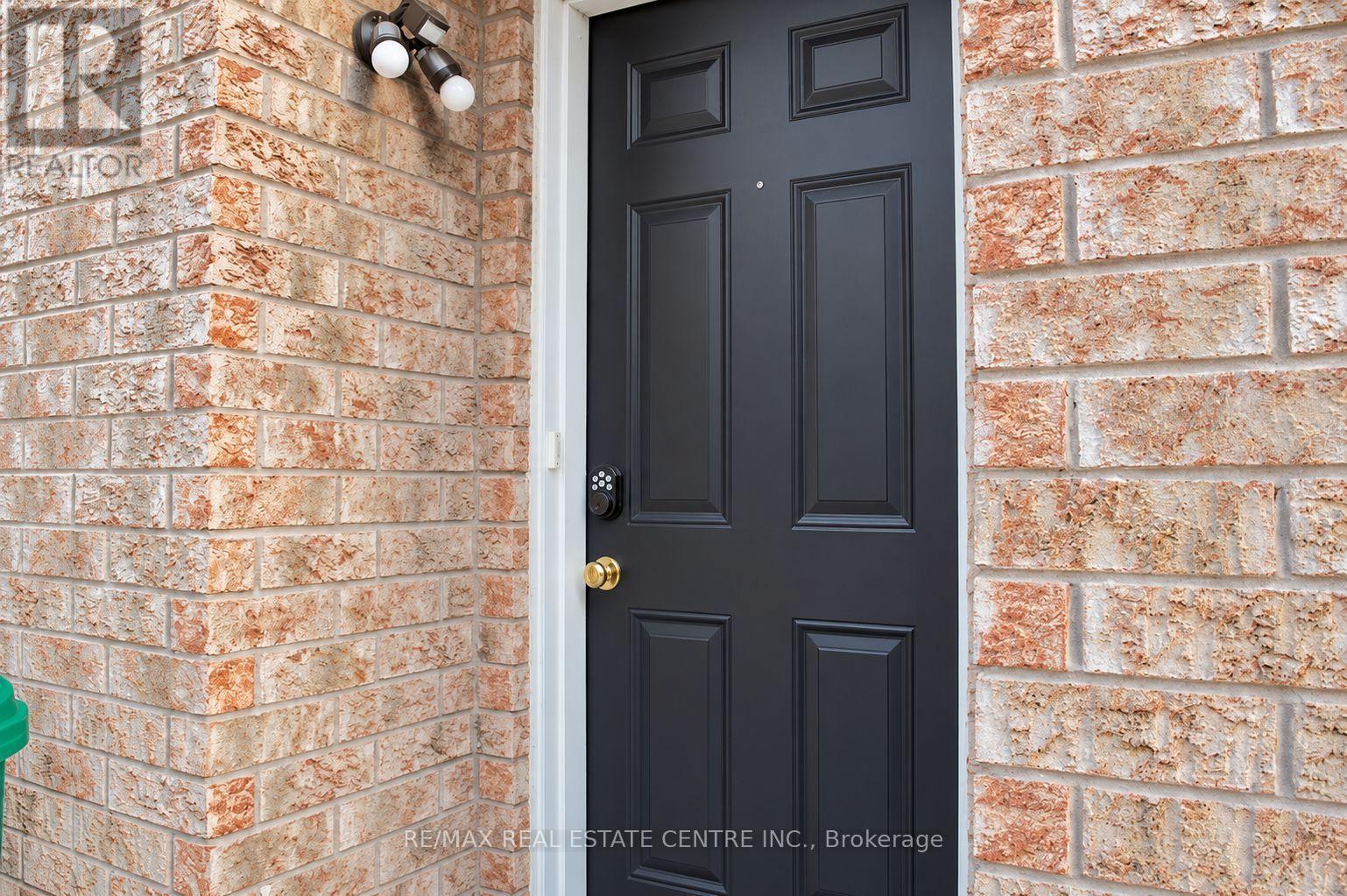 3 Chudleigh Avenue, Brampton, Ontario  L6X 0N1 - Photo 30 - W13835660
