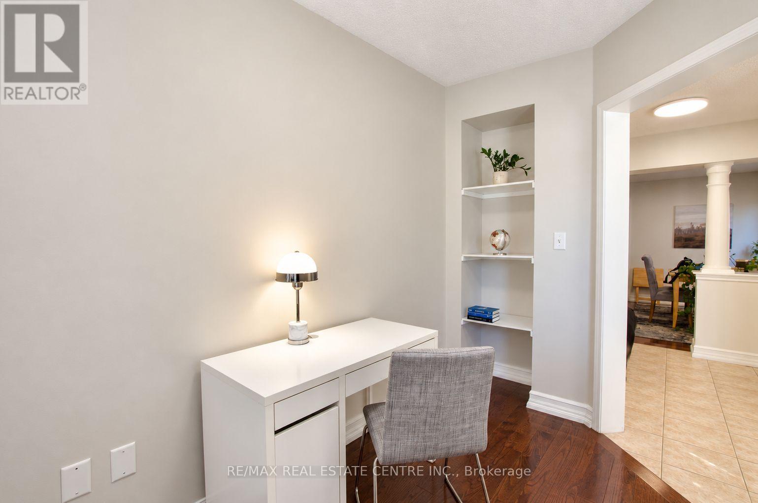 3 Chudleigh Avenue, Brampton, Ontario  L6X 0N1 - Photo 8 - W13835660