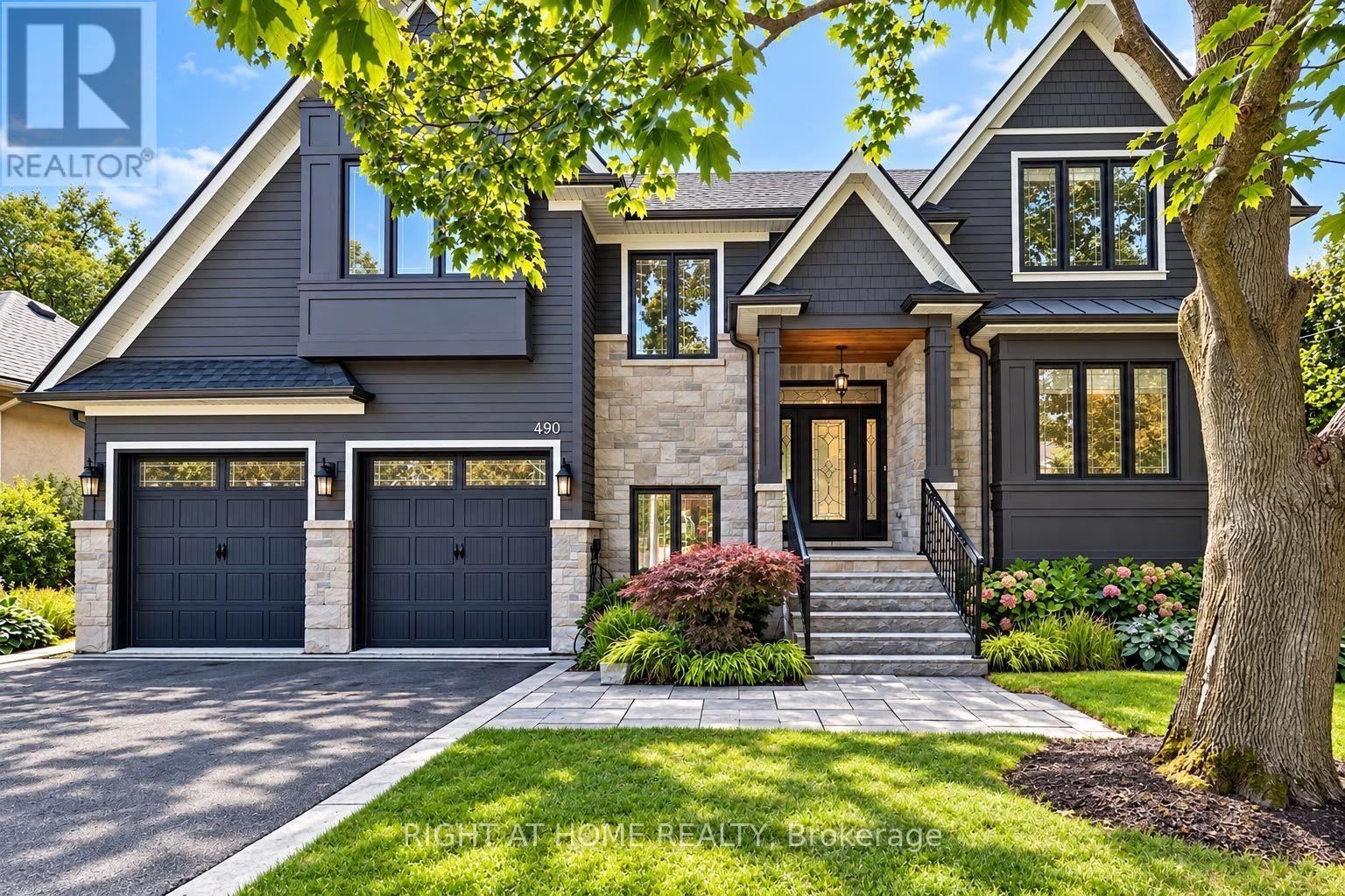 490 Orchard Drive, Oakville, Ontario  L6K 1P1 - Photo 2 - W13836900