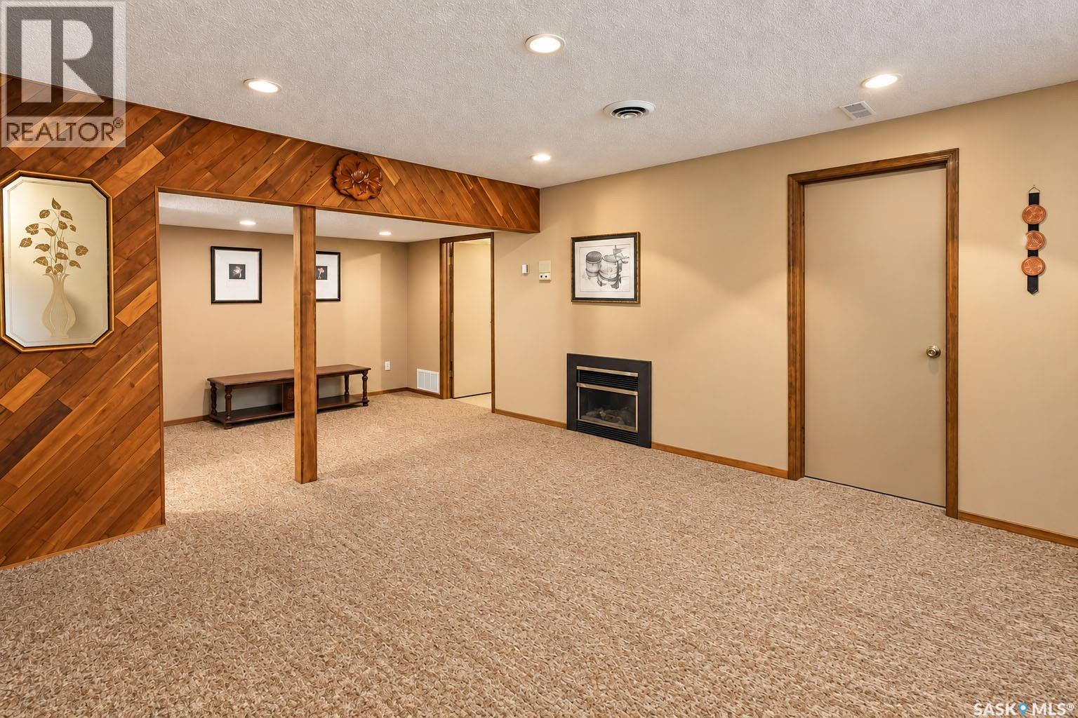 830 Chester Place, Prince Albert, Saskatchewan  S6V 6Y8 - Photo 31 - SK049785