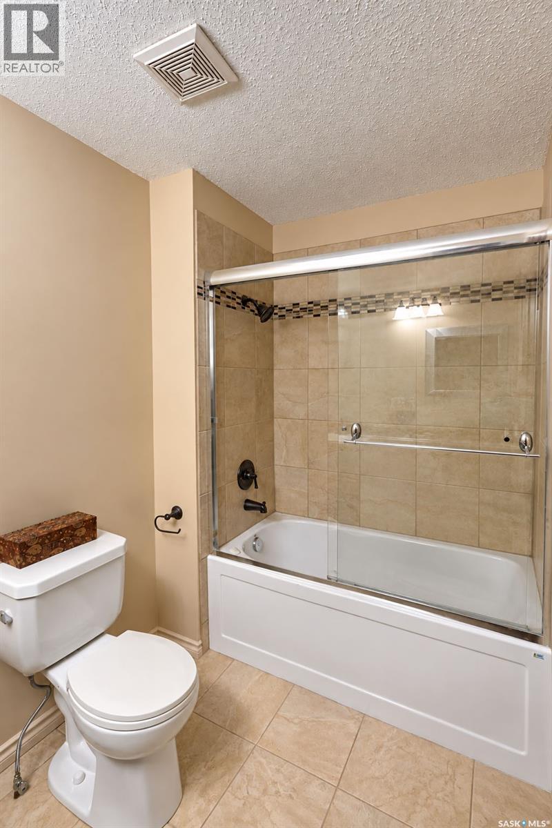 830 Chester Place, Prince Albert, Saskatchewan  S6V 6Y8 - Photo 37 - SK049785