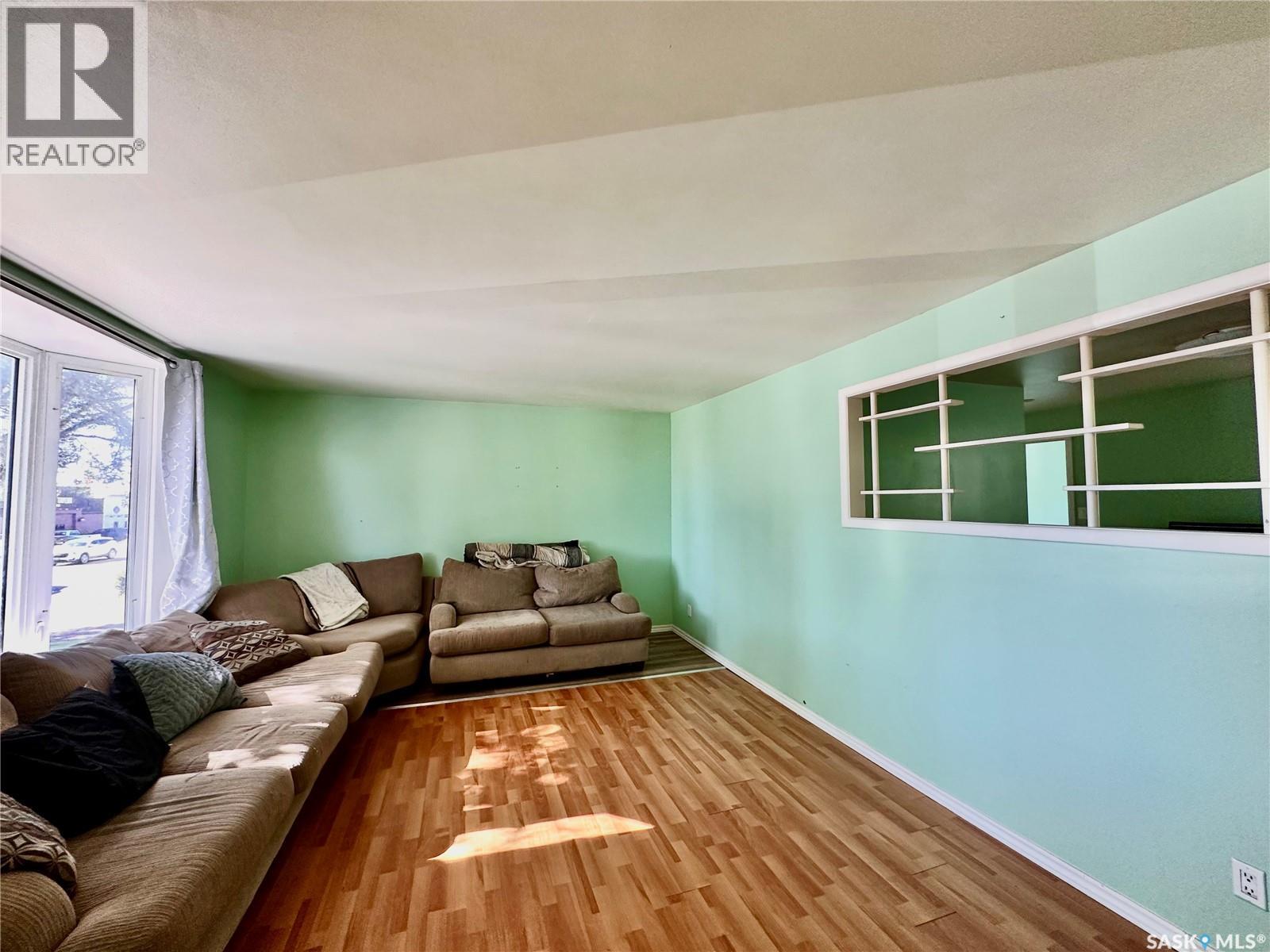 1504 33rd Street W, Saskatoon, Saskatchewan  S7L 0X2 - Photo 5 - SK049762